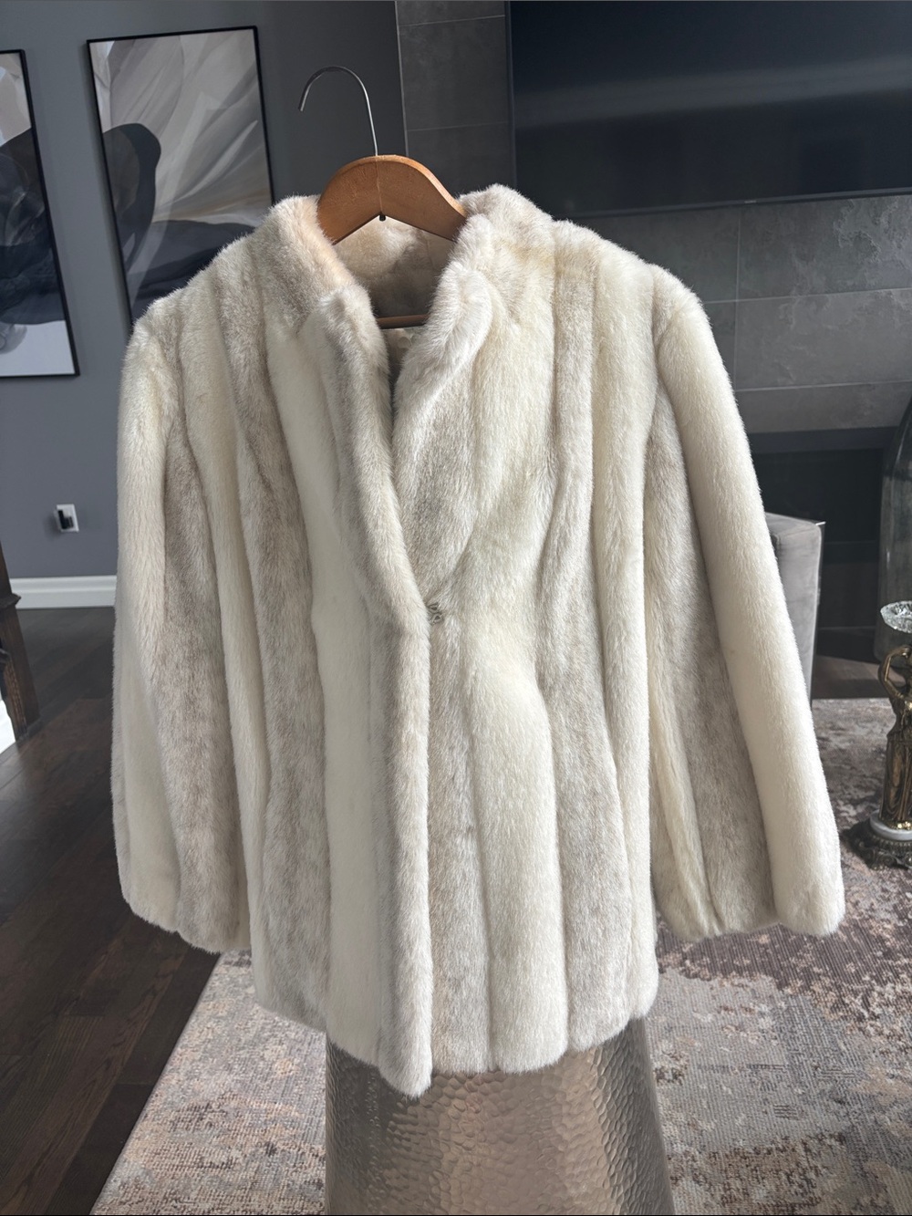 Central Park Zoo vintage faux fur jacket size small one of the cutest !